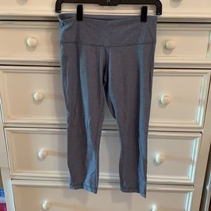 Lululemon high waisted cropped leggings